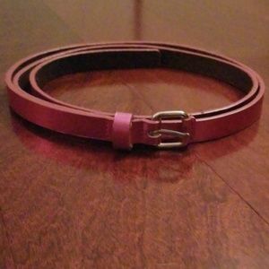 NWOT Gap Skinny Metallic Pink Belt
